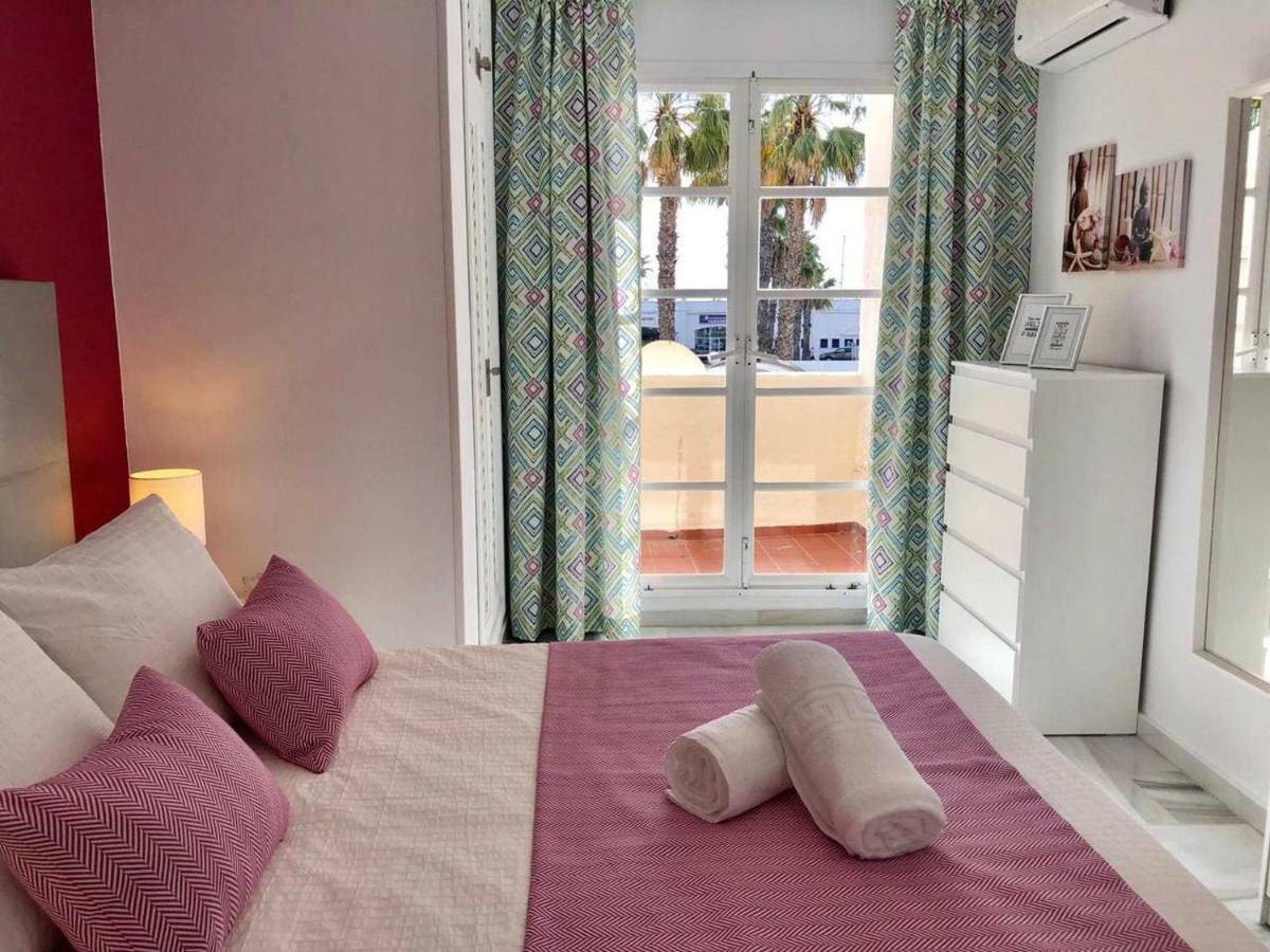 VIVE BENALMÁDENA Apartamento LUXE PUERTO MARINA, Primera Línea de Playa Exterior foto